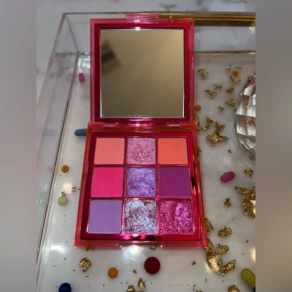 Huda Pink Neon Obsessions Pallet - Picture 6 of 8